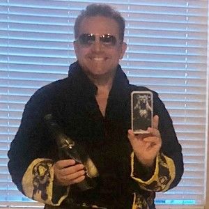 Meet your Posher, Larry